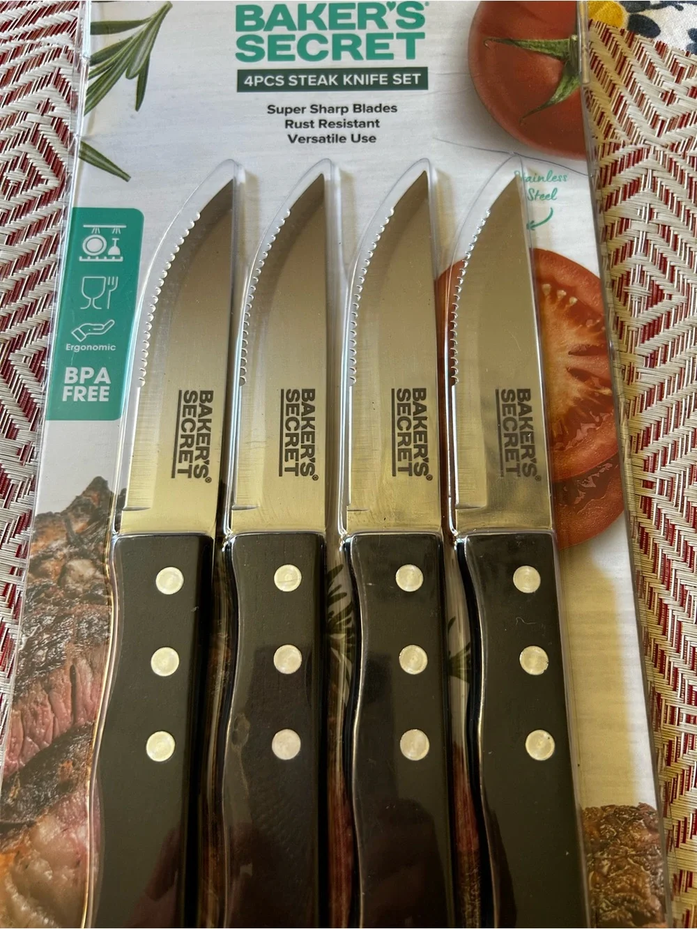 Baker’s Secret 4-Piece Steak Knife Set Stainless Steel Serrated Blades